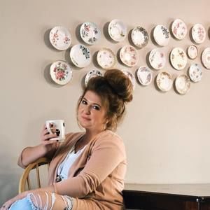 Meet your Posher, Alicia